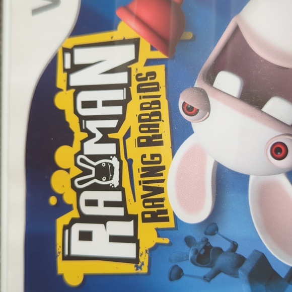Wii Raving Rabbids game - Picture 2 of 16